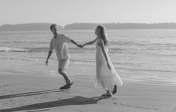 Tofino Couples Photoshoot