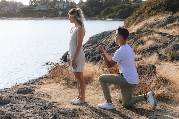 Engagement Photographer Victoria BC
